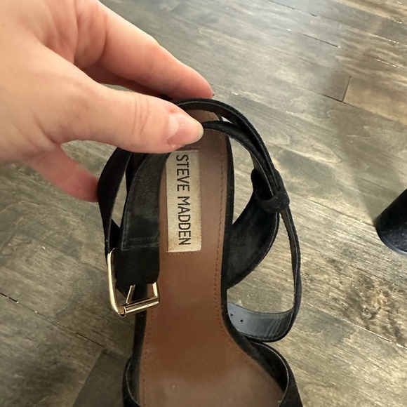 Steve Madden Strappy Platform Heels, Size 8.5 - Picture 3 of 3